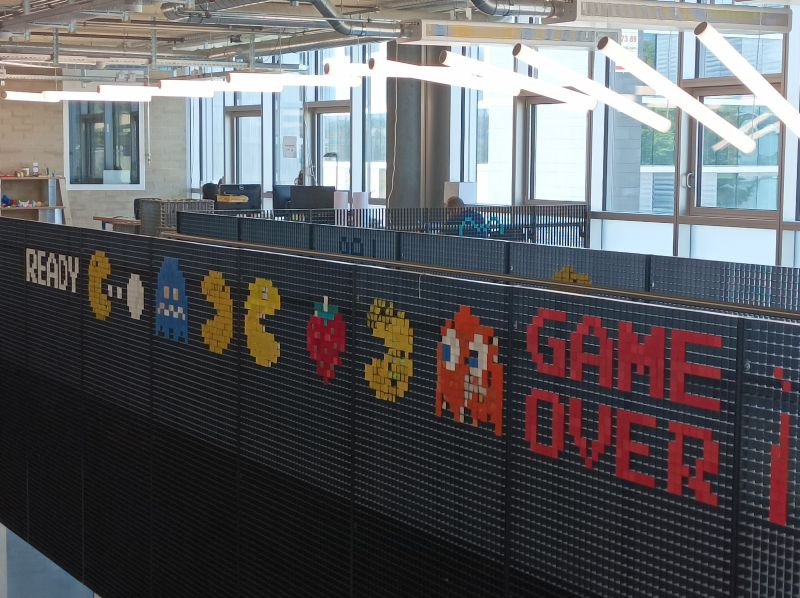 Fichier:PacMan fresque PixelArt.jpg